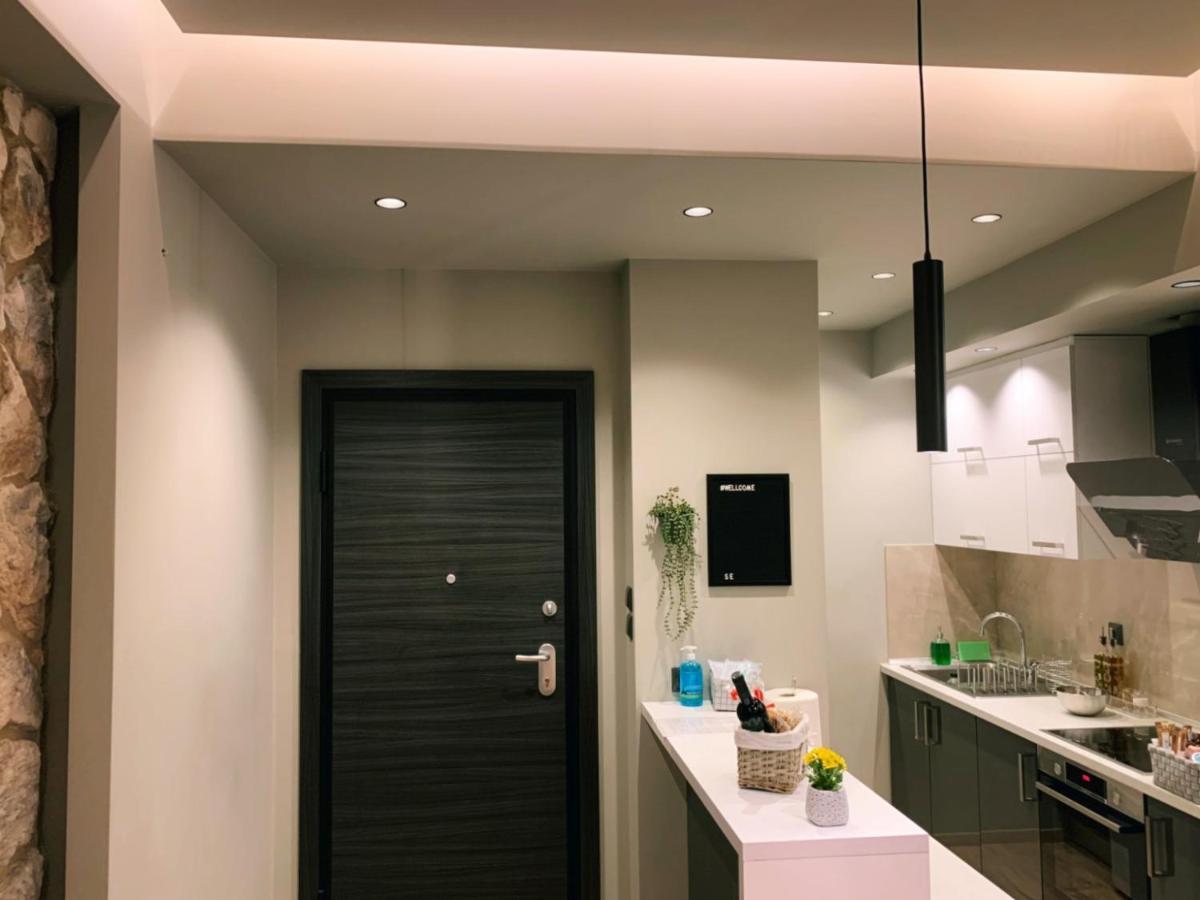Luxury Townhouse Suite Larissa Buitenkant foto