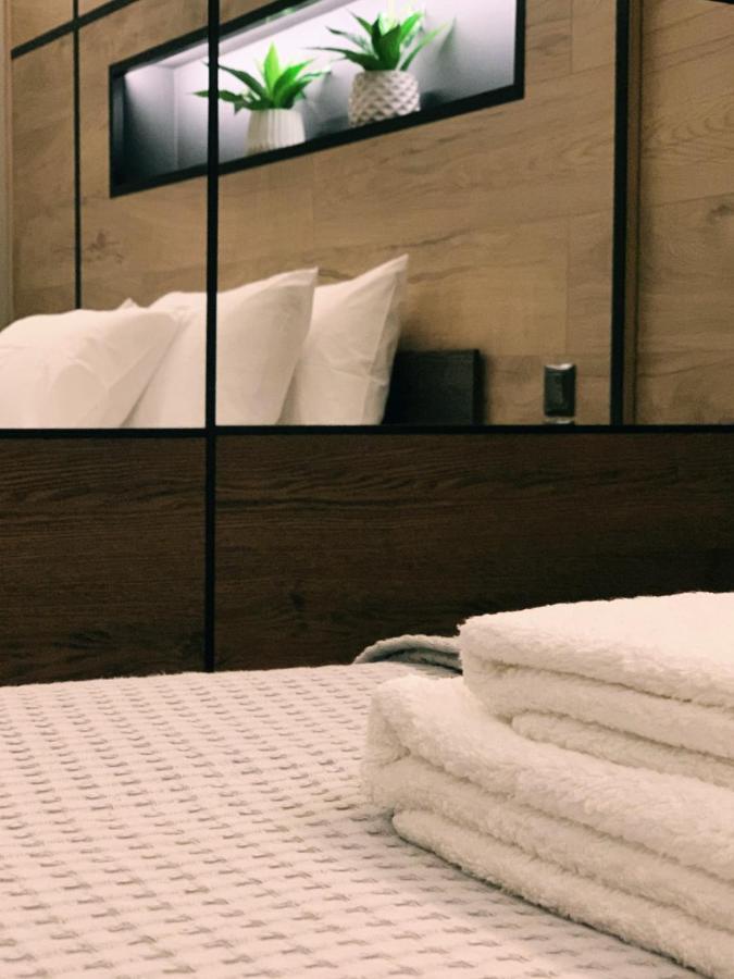 Luxury Townhouse Suite Larissa Buitenkant foto