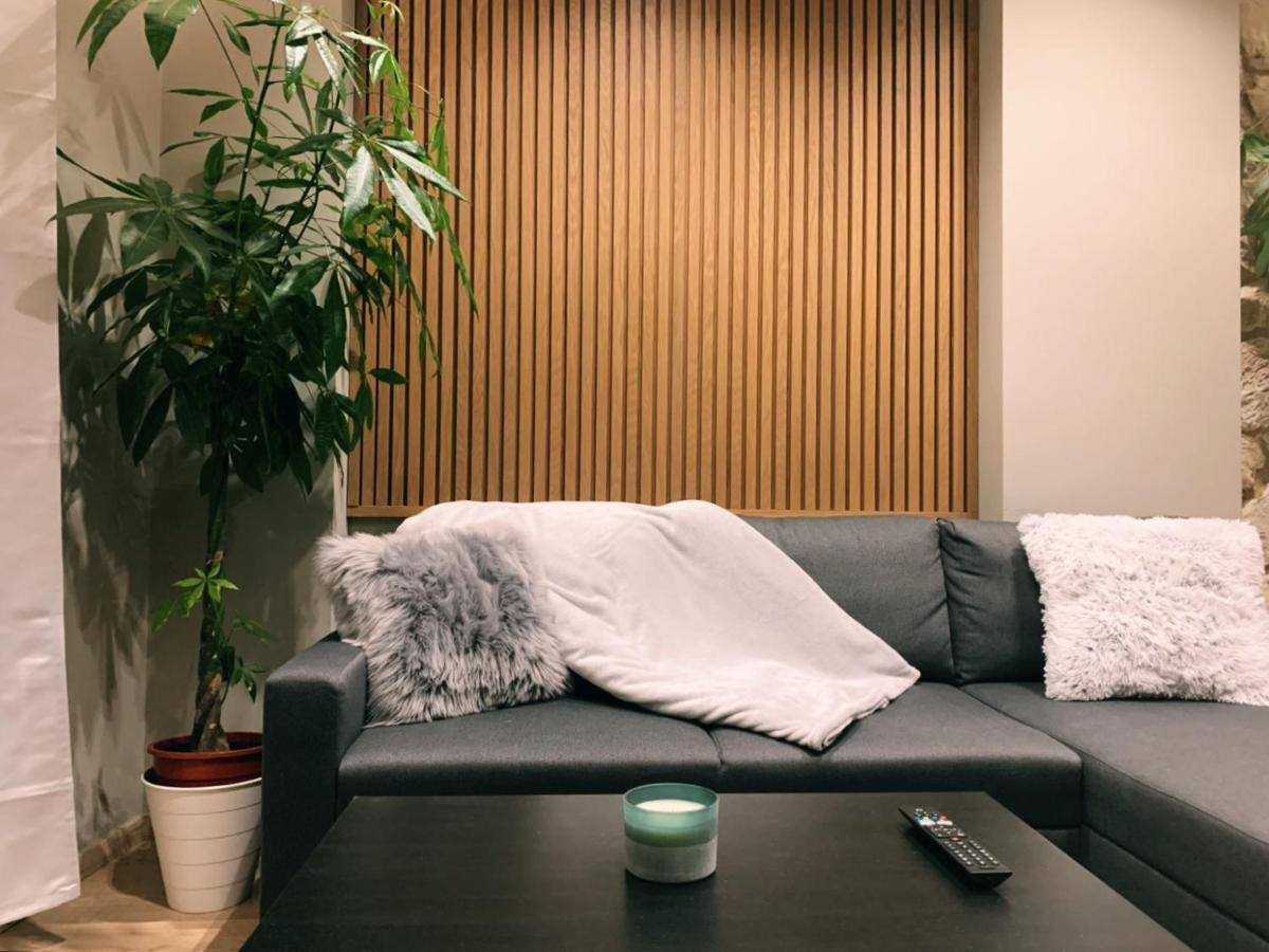 Luxury Townhouse Suite Larissa Buitenkant foto