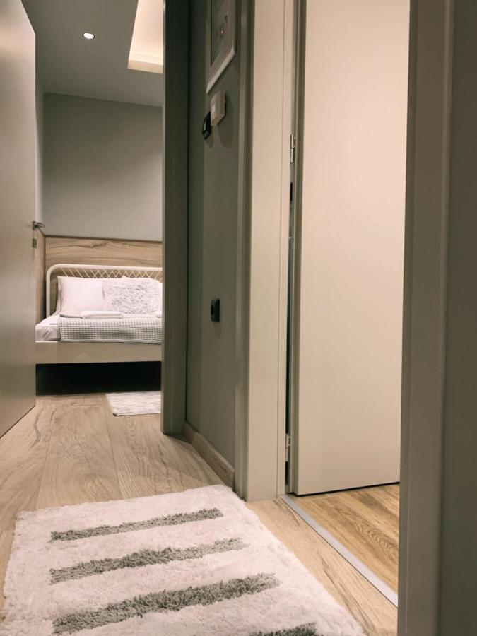 Luxury Townhouse Suite Larissa Buitenkant foto